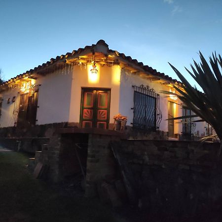 Cabañas&Glamping ILLARI Boutique Paipa Extérieur photo