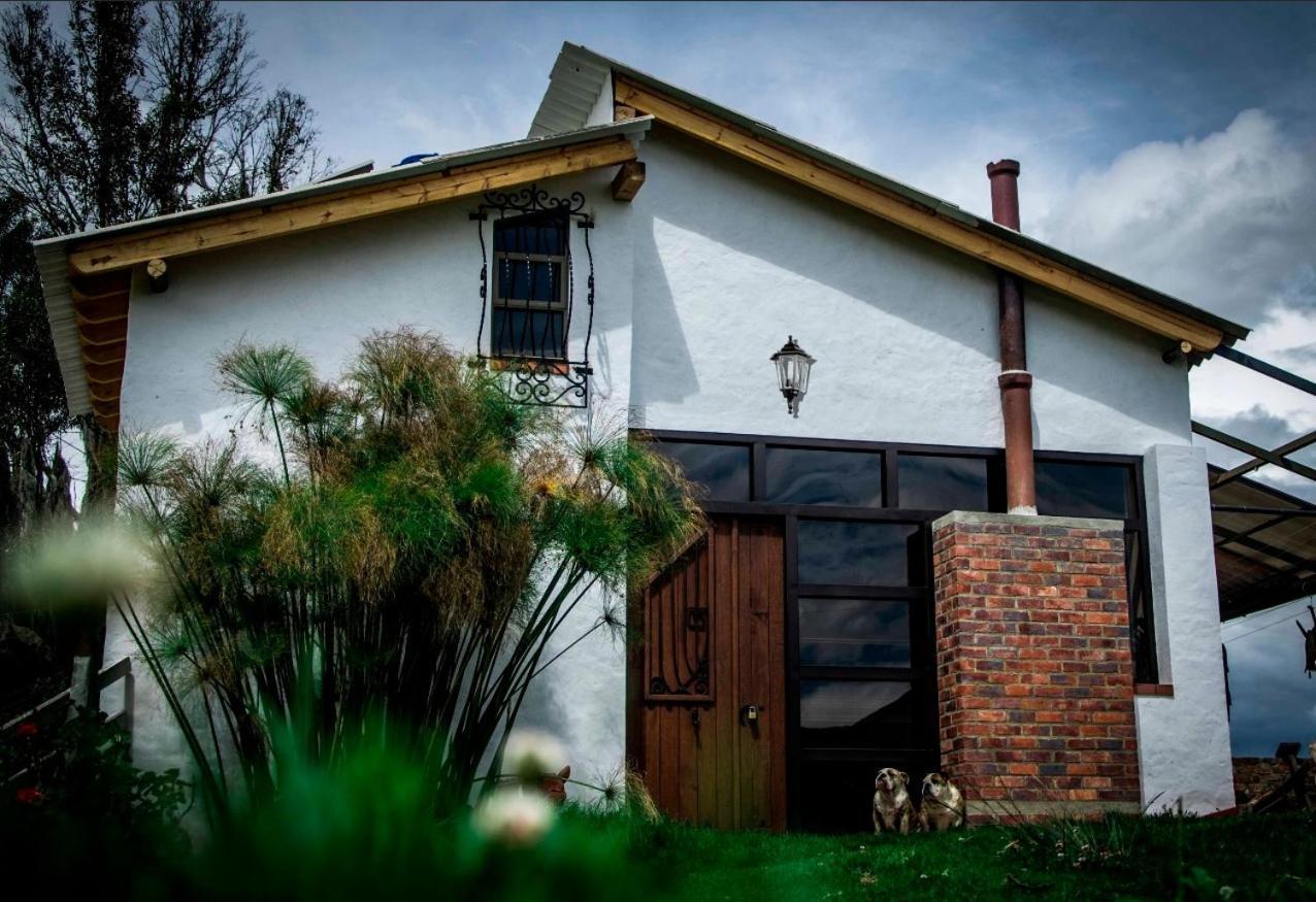Cabañas&Glamping ILLARI Boutique Paipa Extérieur photo